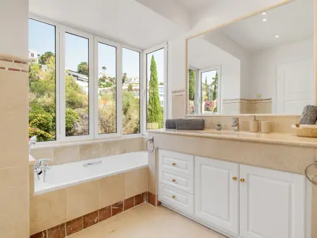 Villa avec piscine privÃ©e - Vues spectaculaires - Photo 32