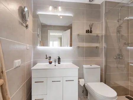 Appartement moderne, vue montagne - 4 pers., Appartement 4 personnes à Marbella - Photo 14