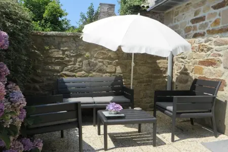 Maison de vacances près de la mer, Maison en pierre en Bretagne, au bord de la mer - Photo 1