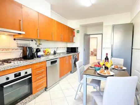 Appartement confortable avec garage - 6 pers., Appartement 6 personnes à Faro - Photo 9
