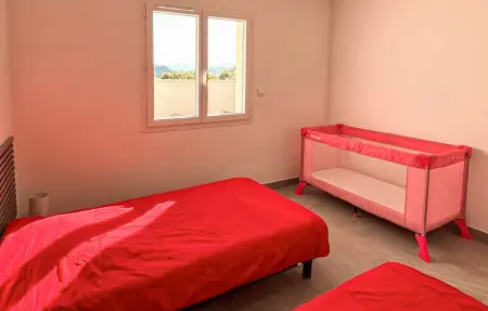 Maison avec piscine privée, Maison 6 personnes à Sampzon - Photo 11