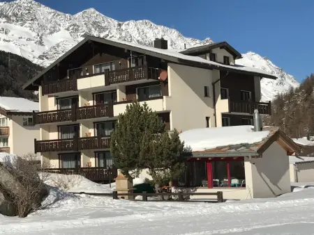 Haus Azur Appartement/Fewo Wohnung  Nr. 3, Appartement 4 personnes à Saas Almagell - Photo 1