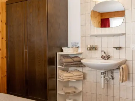 Haus Azur Appartement/Fewo Wohnung  Nr. 9, Appartement 4 personnes à Saas Almagell - Photo 12