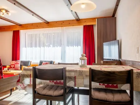 Haus Azur Appartement/Fewo Wohnung Nr. 1, Appartement 5 personnes à Saas Almagell - Photo 12