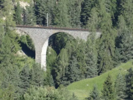 Ferienwohnung Chasa Quadra, Appartement 4 personnes à Tarasp - Photo 13