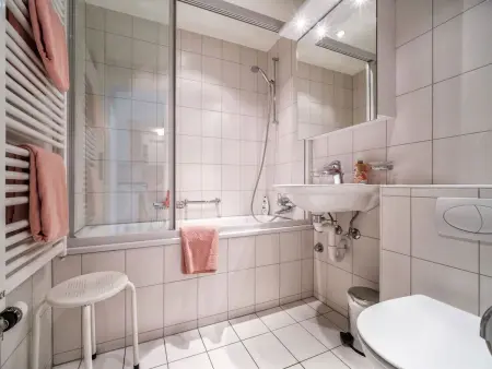 Bristol 41 Appartement/Fewo, Dusche oder Bad, WC, 4-Bettwohnung - Photo 1
