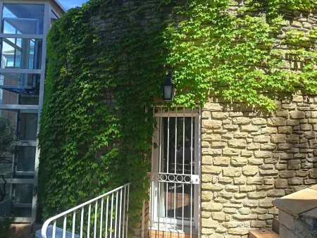 Rez-de-villa de 150 m2 privé dans un domaine clos privé de 3500 m2. - Photo 6