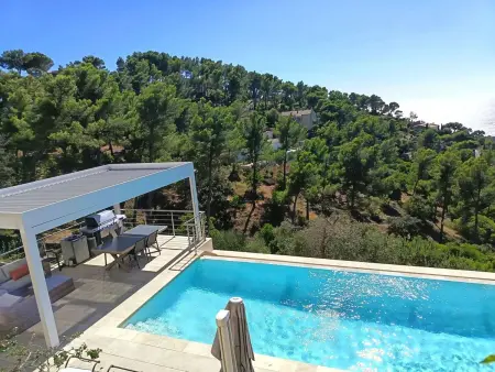 Rez-de-villa de 150 m2 privé dans un domaine clos privé de 3500 m2. - Photo 10