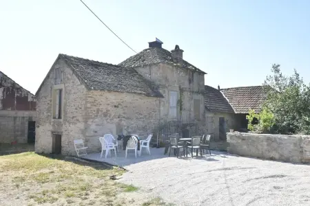 Le Puley est un petit village paisible situé au cœur de la Bourgogne. - Photo 14