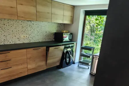 Plein Sud, Maison familiale avec jardin près de La Roche - Photo 3