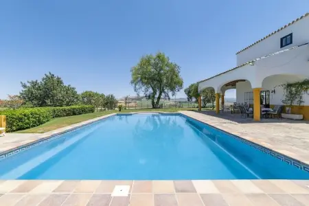 Cortijo Sierra y Lago, Alterhome Andalusian Cortijo pour 13 personnes avec piscine, wifi, sierra et lac - Photo 1