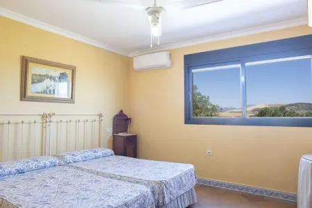 Cortijo Sierra y Lago, Alterhome Andalusian Cortijo pour 13 personnes avec piscine, wifi, sierra et lac - Photo 16