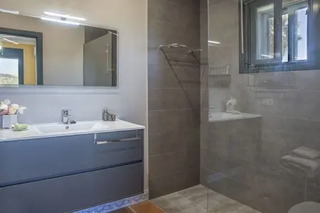 Cortijo Sierra y Lago, Alterhome Andalusian Cortijo pour 13 personnes avec piscine, wifi, sierra et lac - Photo 21