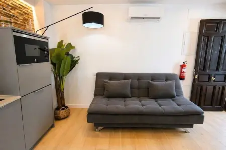 C Latina 1-2, Séjournez près d'El Rastro pendant 4 jours - Photo 5