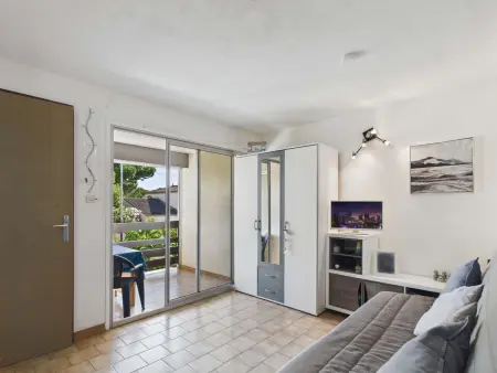 Studio cabine avec piscine - Le Grau d'Agde, Appartement 4 personnes à Le Grau d'Agde - Photo 2