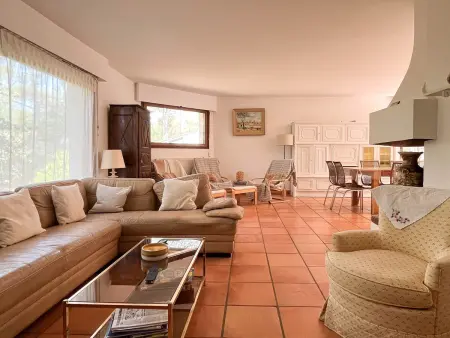 Villa avec Piscine et Jardin pour 10 pers - 4 ch, proche plage - Photo 2