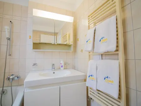 Hermann 1 by Arosa Holiday Appartement/Fewo, Bad, WC, 8-Bettwohnung Hermann 1 - Photo 10