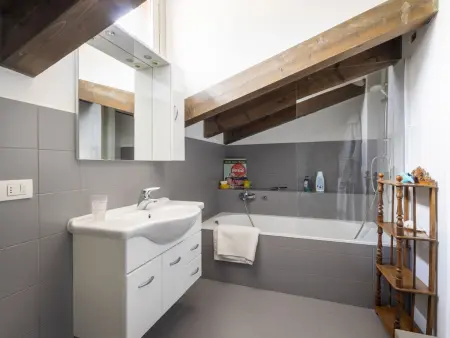 Casa Torre Il Castello, Gite 8 personnes à Riva di Solto - Photo 92
