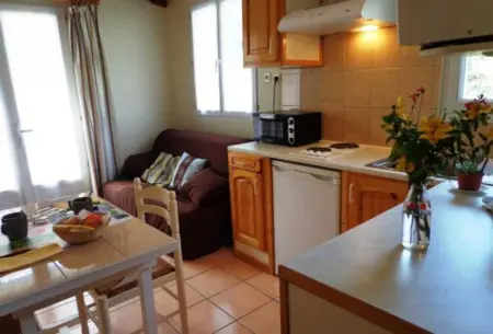 Appartement lumineux près de Cassen, 30 m², avec parking - Photo 4