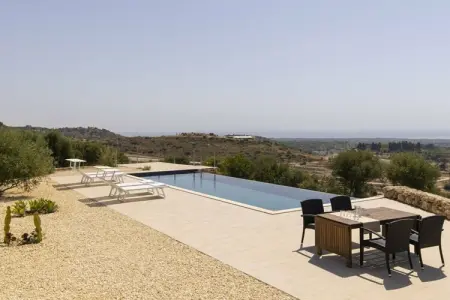 177089, Maison de vacances à Noto avec piscine - Photo 1