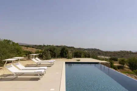 177089, Maison de vacances à Noto avec piscine - Photo 2