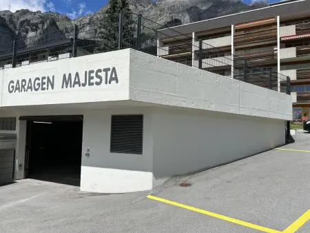 Majesta Leukerbad # 6-bed apartment, Dusche oder Bad, WC - Photo 3