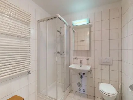 Apartment Crappun 3 - Grosszügige 4.5-Zimmer-Wohnung in zentraler Lage - Photo 6