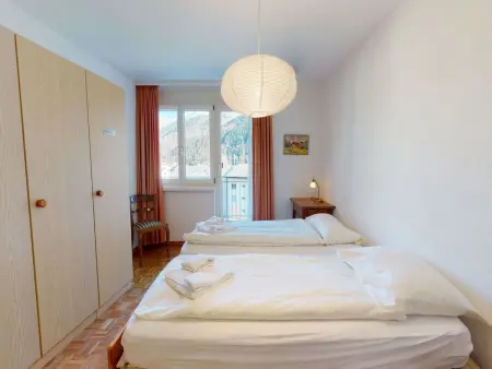 Apartment Crappun 3 - Grosszügige 4.5-Zimmer-Wohnung in zentraler Lage - Photo 8