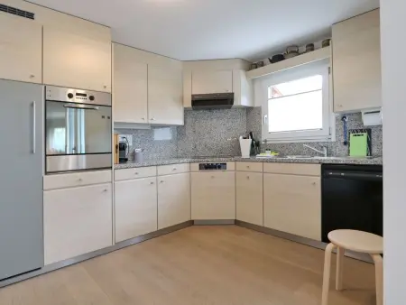 Apartment Falcun - Hochwertige 3.5-Zimmerwohnung mit Terrasse in Celerina - Photo 3