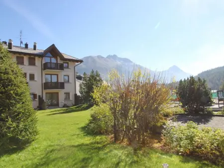 Apartment Falcun - Hochwertige 3.5-Zimmerwohnung mit Terrasse in Celerina - Photo 9