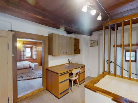 Apartment Seraina - Wohnung im Engadinerhaus, Appartement 5 personnes à La Punt Chamues ch - Photo 10