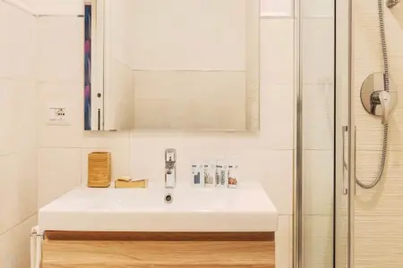 MILAN-BERGONZOLI-BLUES, Appartement moderne climatisé - 1 chambre/4 pièces - Milano Centrale - Photo 36