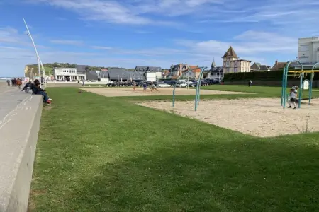 470395, Appartement à Hautot-sur-Mer avec parking - Photo 9