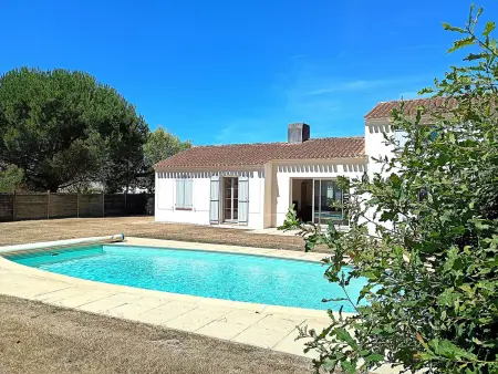 Maison avec piscine privée au calme, Maison 6 personnes à Coëx - Photo 10