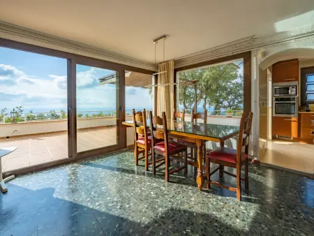 Villa avec piscine privée, vue mer - 8 pers., Villa 8 personnes à Pineda de Mar - Photo 9