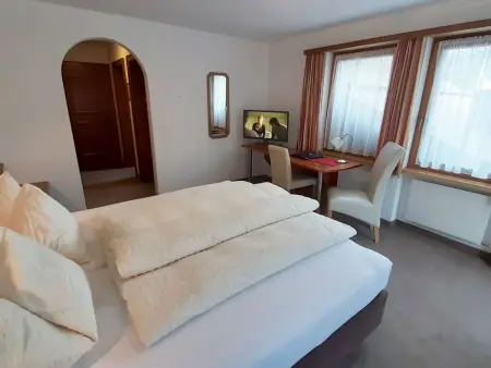Soliva Hotel & Apartments by MEIN SAMNAUN – MOUNTAIN HOMES, (Samnaun-Compatsch) - Photo 5