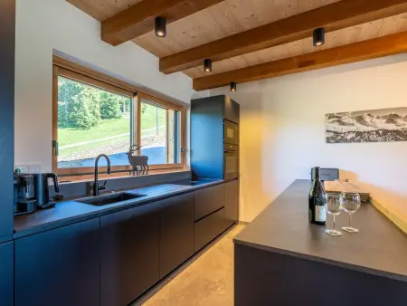 Demi-chalet ski aux pieds, vue montagne - 8 pers. - Photo 2