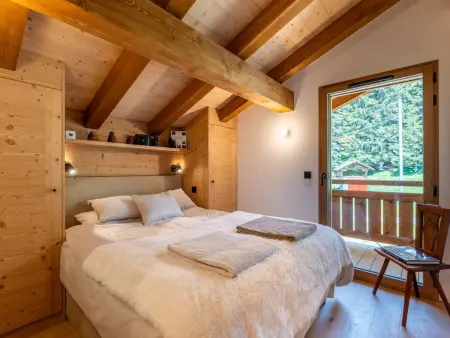 Demi-chalet ski aux pieds, vue montagne - 8 pers. - Photo 3
