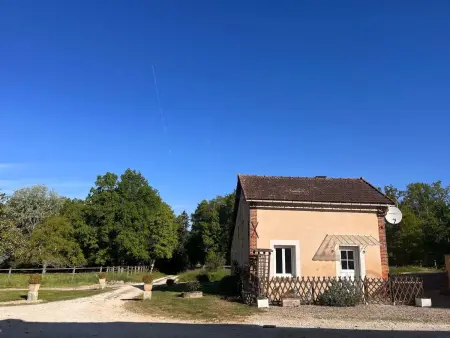 Maison cosy avec jardin à Leugny, 85 m², terrasse - Photo 20