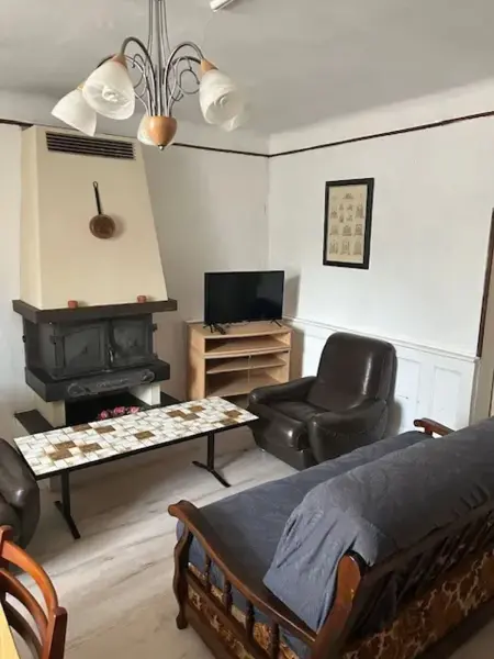 Charmante maison à Cemboing, 700 m², Maison 5 personnes à Cemboing - Photo 7