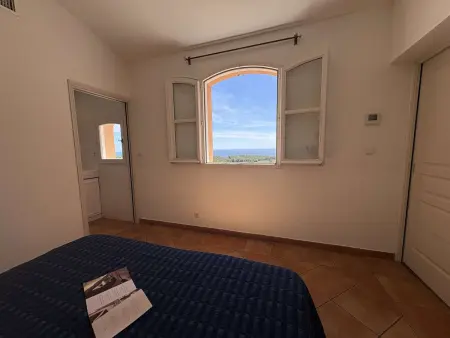 Appartement avec clim, vue mer - 6 pers., Appartement 6 personnes à Saint Cyr sur Mer - Photo 7