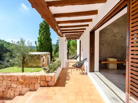 Villa de luxe à Ibiza: Sérénité et Bien-être dans un Jardin Enchanteur - Photo 25