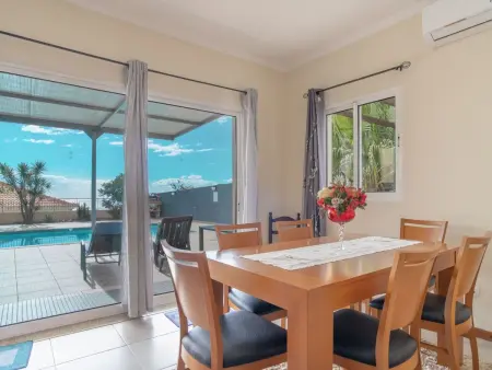Die Villa Viola befindet sich in Arco da Calheta - Photo 21
