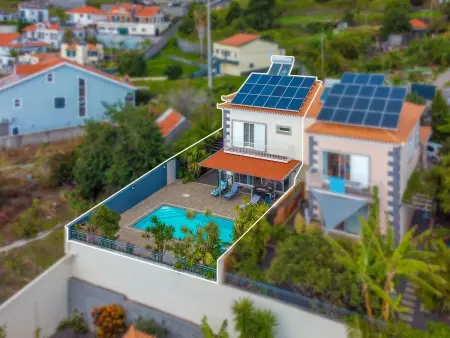 Die Villa Viola befindet sich in Arco da Calheta - Photo 36