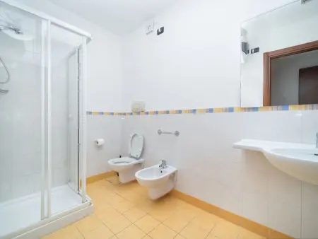 Primera, Appartement 6 personnes à Moniga del Garda - Photo 7