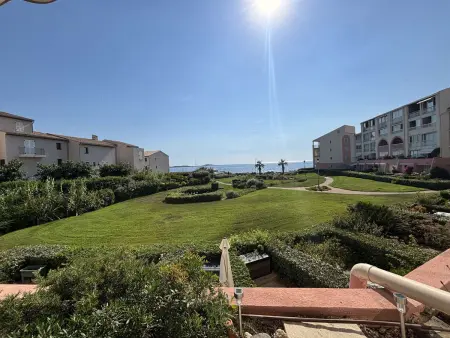 Appartement charmant, vue mer - 2 pers., Appartement 2 personnes à Six Fours les Plages - Photo 2