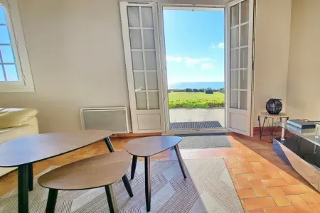 341807, 697-Villa Hent Kost la mer à 100 m - Photo 8