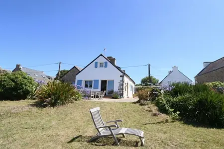 381392, Maison de vacances à Primelin avec terrasse - Photo 4