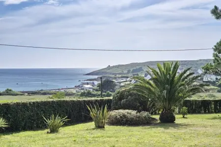 381392, Maison de vacances à Primelin avec terrasse - Photo 5