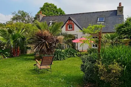 298947, 690 - Charmante villa dans un jardin luxuriant - Photo 1